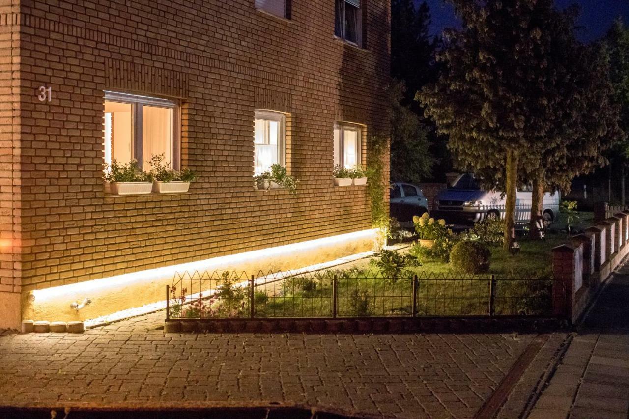 Appartement - In Der Naehe Phantasialand Bruehl Und Palmenparadies Therme Euskirchen Swisttal